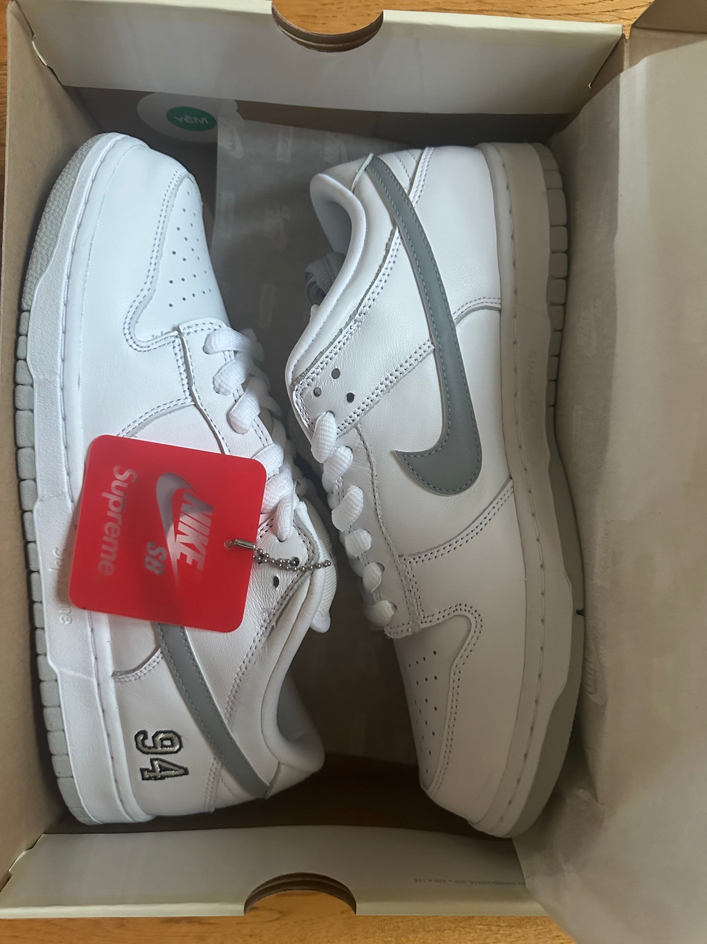 Nike SB Dunk Low Supreme 94 White Metallic Silver