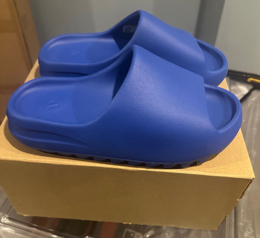 Yeezy Slide Azure