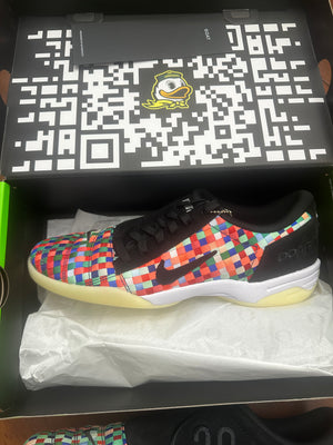 Nike Total 90 Ducks of a Feather Oregon Ducks Beautiful Game Sz 11