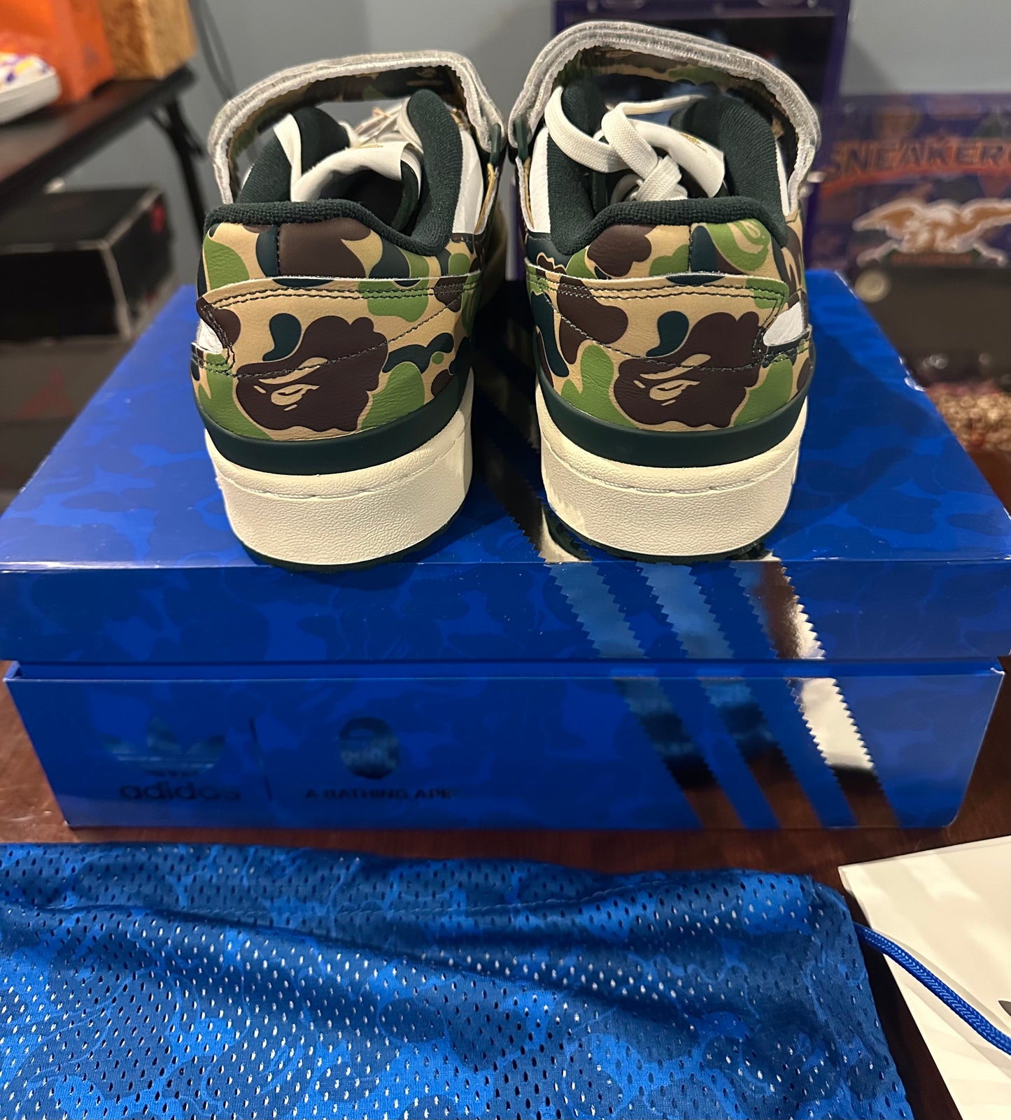 Size 10 Forum 84 Low