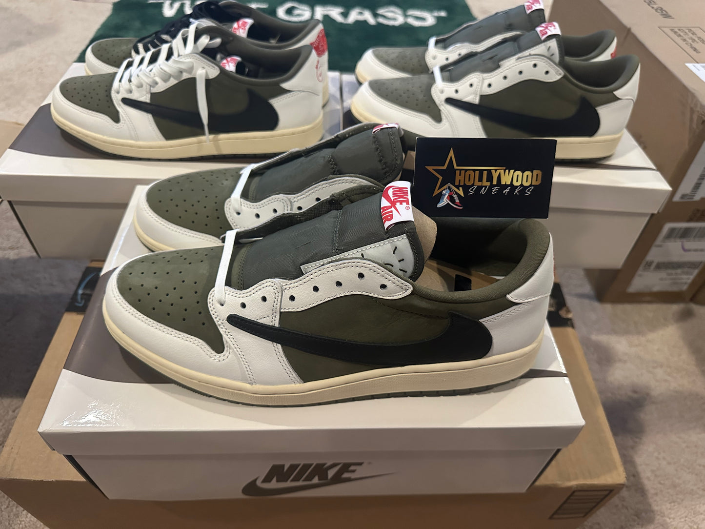 Travis Scott Medium Olive