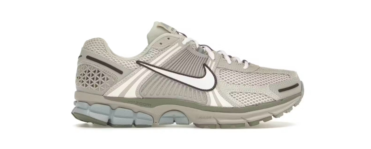 Nike Vomero Light Orewood Brown
